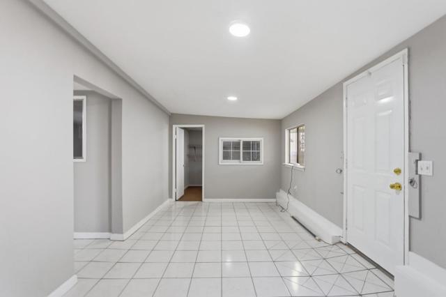 2801 Bartlett Street, Oakland CA: https://media.crmls.org/mediaz/124fa495-5271-43ff-87e2-2c1f8897d5b4.jpg