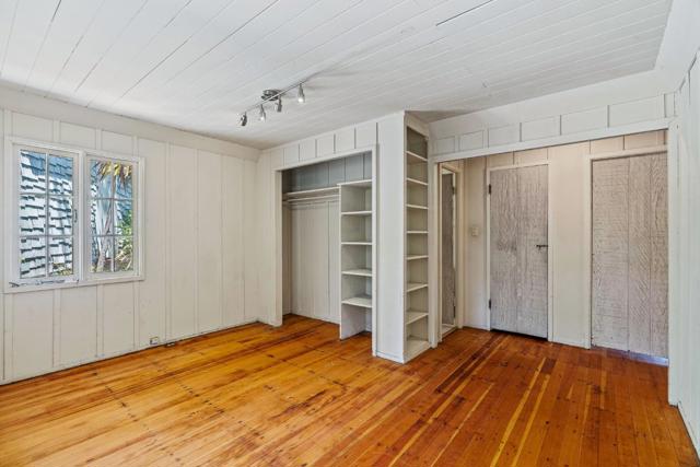 0 Santa Fe 6 SW of Ocean Avenue, Carmel CA: https://media.crmls.org/mediaz/1250caf8-dd4a-48f5-baf1-0c14f0f296c7.jpg