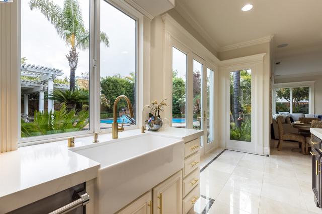 2522 Wood Hollow Dr, Livermore CA: https://media.crmls.org/mediaz/1251af07-2c98-4bab-91d6-10e6ae4232fd.jpg