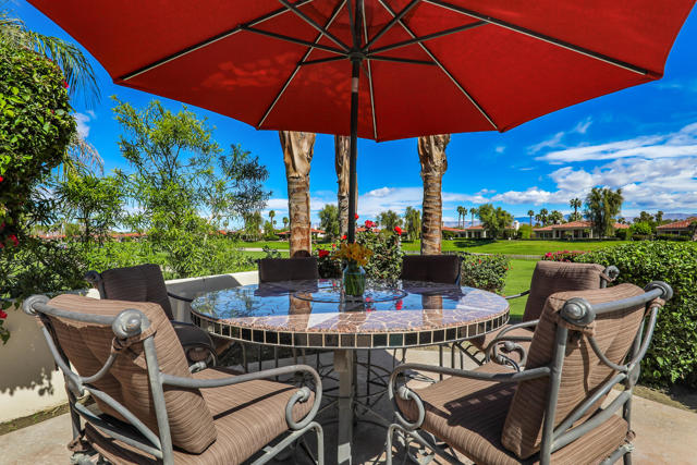 79640 Citrus, La Quinta CA: https://media.crmls.org/mediaz/1252349b-7bd6-42b4-8937-565d24abb318.jpg