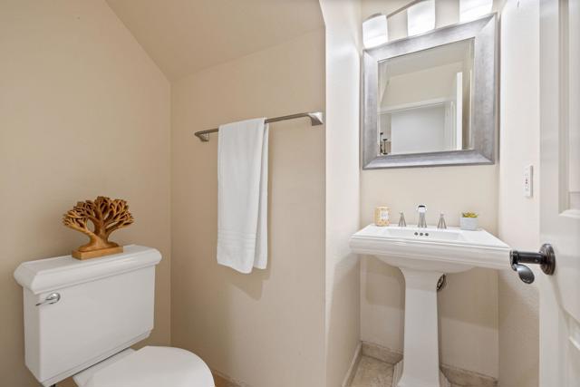 39165 Regency Way, Palm Desert CA: https://media.crmls.org/mediaz/1252f5e2-28d2-4df1-a561-0ae8c74d44c4.jpg