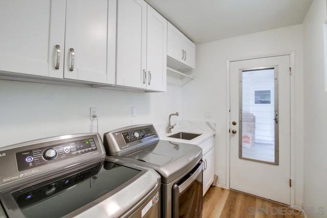 16820 Orchard Bend Rd, Poway CA: https://media.crmls.org/mediaz/1253d504-8d1b-4126-9a8c-9f43cae6a97c.jpg