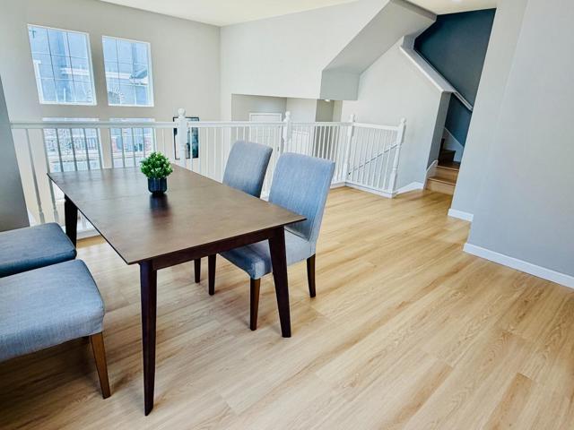 562 Montego Terrace, Sunnyvale CA: https://media.crmls.org/mediaz/1253e899-ddf5-4e4f-9d0f-2d30f8b527d4.jpg