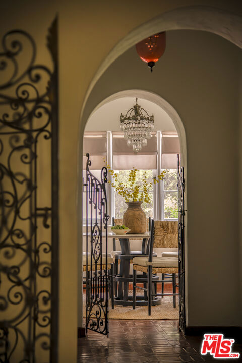 Image 10 of 44 For 5470 Los Feliz Boulevard