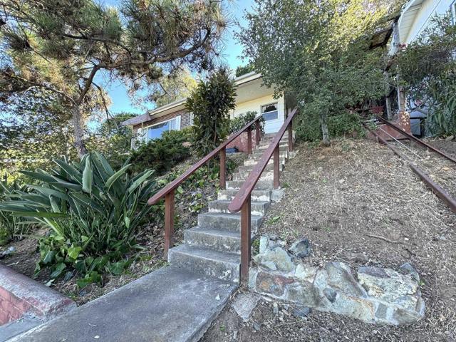 8167 Vista Dr, La Mesa, California 91941, 2 Bedrooms Bedrooms, ,1 BathroomBathrooms,Single Family Residence,For Sale,Vista Dr,240021649SD