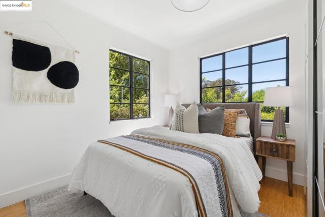 1127 Hillview RD, Berkeley CA: https://media.crmls.org/mediaz/12557f2b-8f14-4df1-98d3-a16c2bfdcff9.jpg