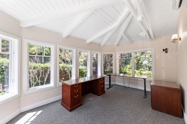 Image 107 of 133 For 2181 Parkside Avenue