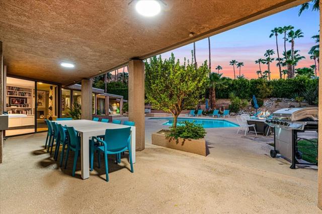1655 Ridgemore Drive, Palm Springs, CA 92264