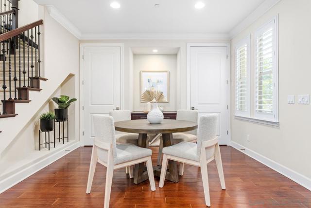 6336 Sagebrush Bend Way, San Diego CA: https://media.crmls.org/mediaz/125a02ff-b80f-4313-acc5-63ba78484470.jpg