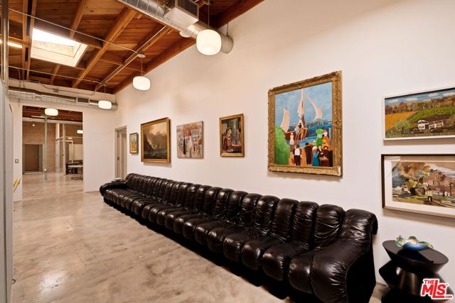  Commercial for Sale in Los Angeles, California