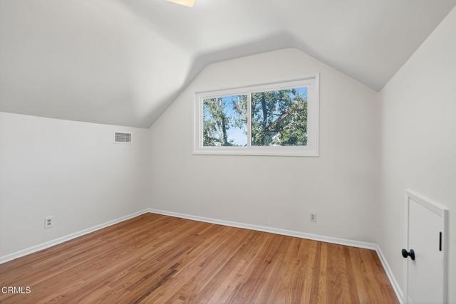 3167 Armada Drive, Ventura CA: https://media.crmls.org/mediaz/125abc07-6736-46c3-90d0-97faf0f88c46.jpg