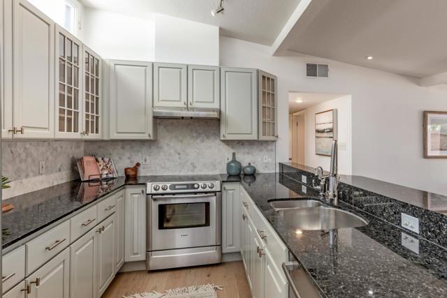 2842 Greer Road, Palo Alto CA: https://media.crmls.org/mediaz/125bf27c-a1da-4d34-9f51-85d30cc272c6.jpg