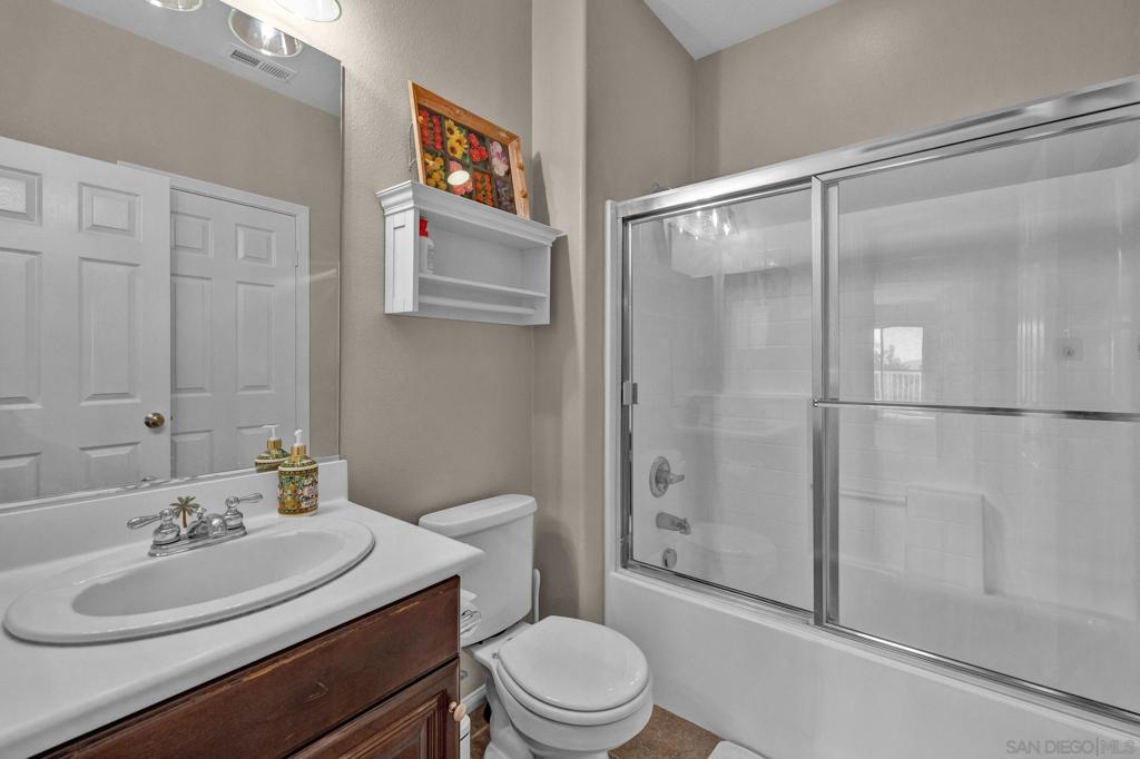 2124 Pamplona Ct - photo 20
