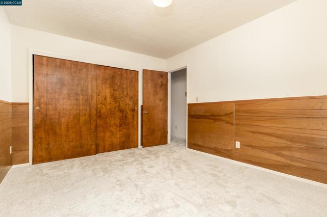 6180 HILLSIDE DRIVE, El Sobrante CA: https://media.crmls.org/mediaz/125cbee1-e024-4dd3-ac31-74211fa970cd.jpg