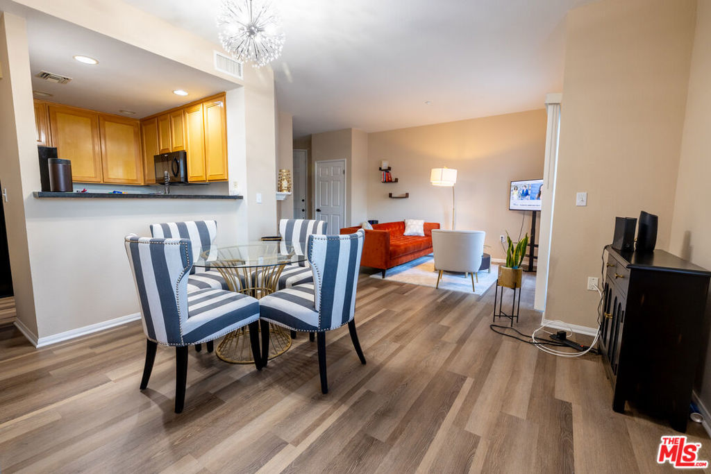 4600 Don Lorenzo Drive #4