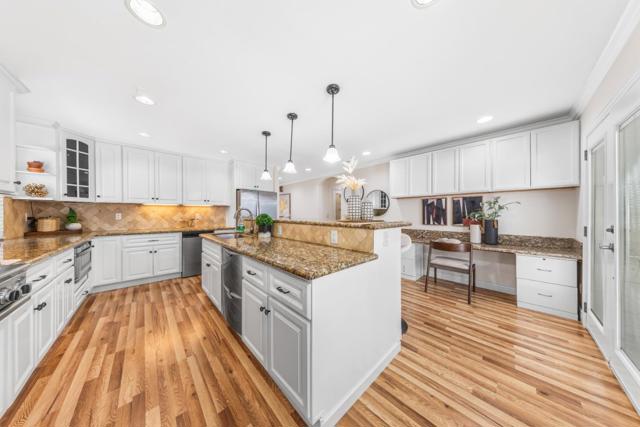 15098 Stratford Drive, San Jose CA: https://media.crmls.org/mediaz/125da6d3-acf8-457d-9de9-ad86669c805f.jpg