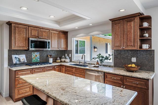 1536 Saint Helena Drive, Danville CA: https://media.crmls.org/mediaz/125f2c6b-9554-4de9-a733-2abc202bac4f.jpg