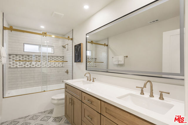 1747 Wollacott Street, Redondo Beach, California 90278, 3 Bedrooms Bedrooms, 0 ,3 BathroomsBathrooms,Residential,For Sale,Wollacott,0,26855783