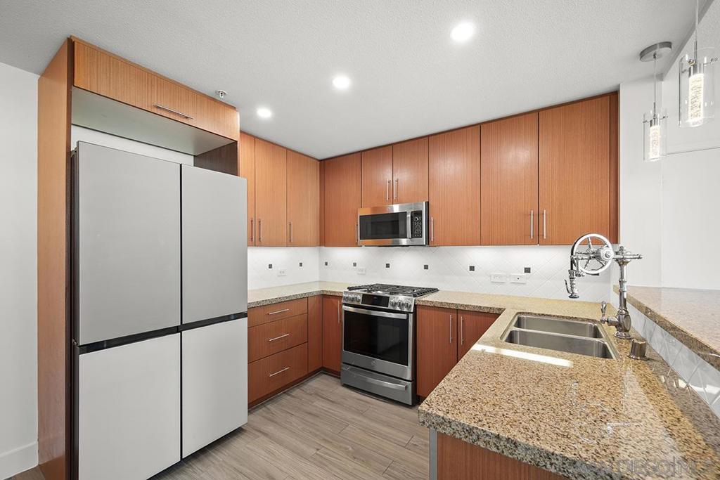325 7th Avenue - photo 14