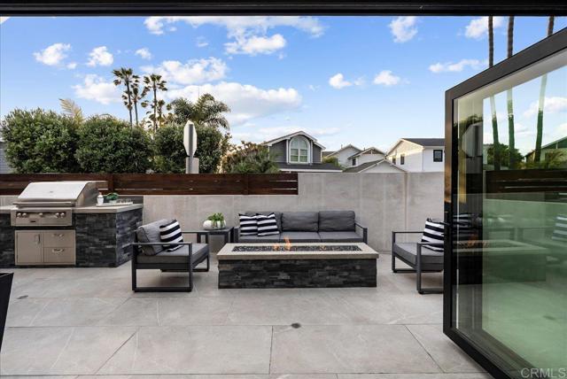 491 Prospect Street, Newport Beach CA: https://media.crmls.org/mediaz/126427f3-c4ce-4639-bd40-ed6dda0a8e5e.jpg