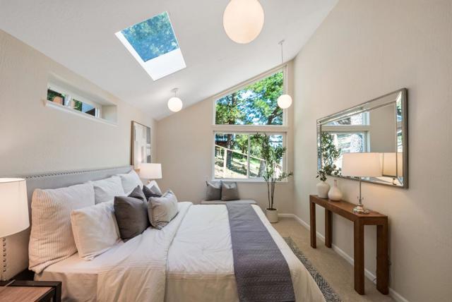 20243 Beatty Ridge Road, Los Gatos CA: https://media.crmls.org/mediaz/12647869-bee0-48e6-a25d-71b8fe8fbf0a.jpg