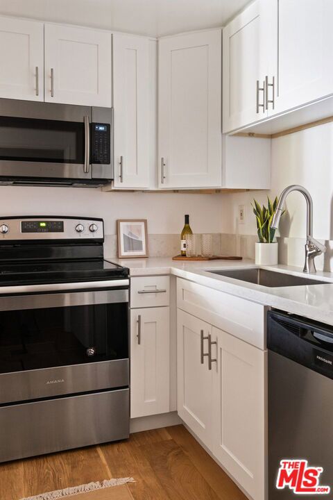 900 Euclid Street, 306 photo 5