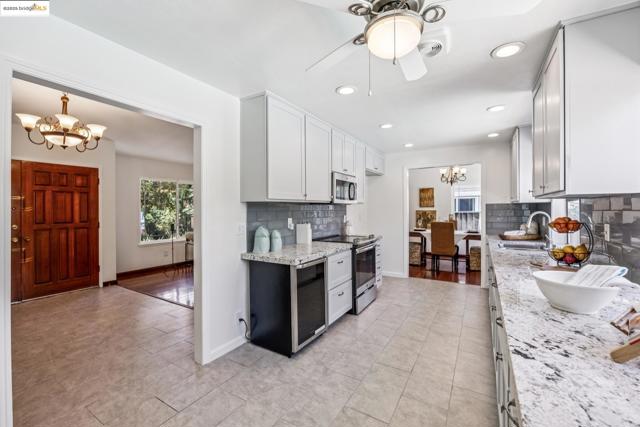 4943 Rice DR, San Jose CA: https://media.crmls.org/mediaz/1268d820-bfd6-41c9-afa3-3a043c44b2e0.jpg