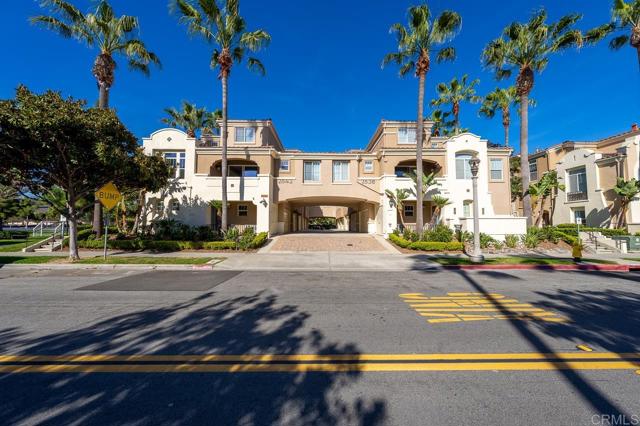 Detail Gallery Image 25 of 28 For 2842 Farragut Rd #130,  Point Loma,  CA 92106 - 2 Beds | 2/1 Baths