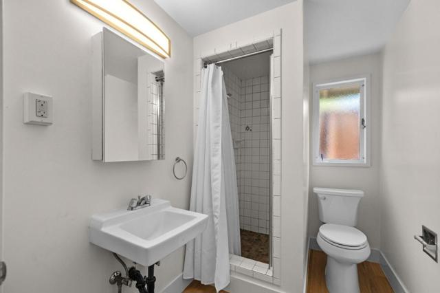 678 Chimalus Drive, Palo Alto CA: https://media.crmls.org/mediaz/126954ae-2ad2-4405-9443-003bc42ae113.jpg