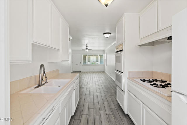 Detail Gallery Image 10 of 22 For 3341 3345 Porter Lane, Ventura,  CA 93003 - – Beds | – Baths