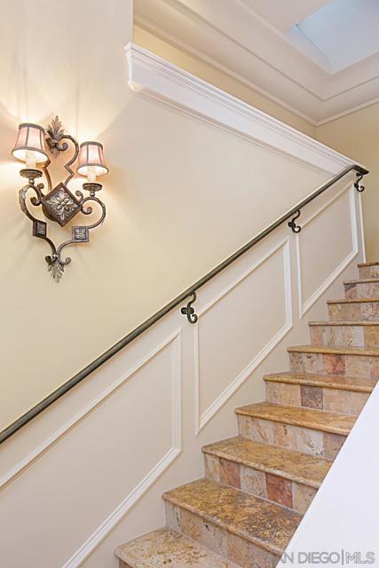 14155 Bryce Point, Poway CA: https://media.crmls.org/mediaz/126b73b4-fe13-4305-ab2a-0e55ce042ed8.jpg