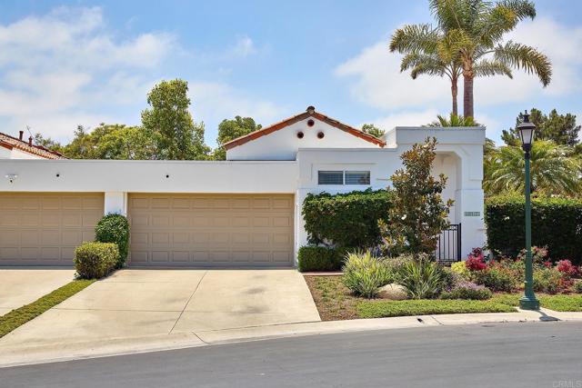 Detail Gallery Image 2 of 36 For 5085 Siros Way, Oceanside,  CA 92056 - 2 Beds | 2 Baths