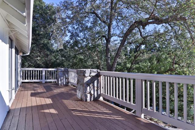 16669 Walter Breton Drive, Morgan Hill CA: https://media.crmls.org/mediaz/126d59bf-7fe0-4e31-b59c-2e7095503d62.jpg