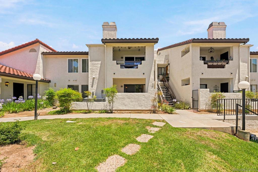2425 Cranston Drive - photo 2