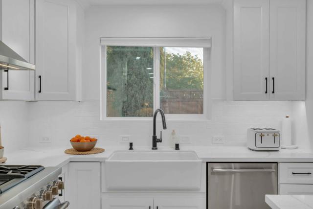 16865 Sundance Drive, Morgan Hill CA: https://media.crmls.org/mediaz/126f5ba2-cf4f-481e-bd84-3e4a27bc108c.jpg