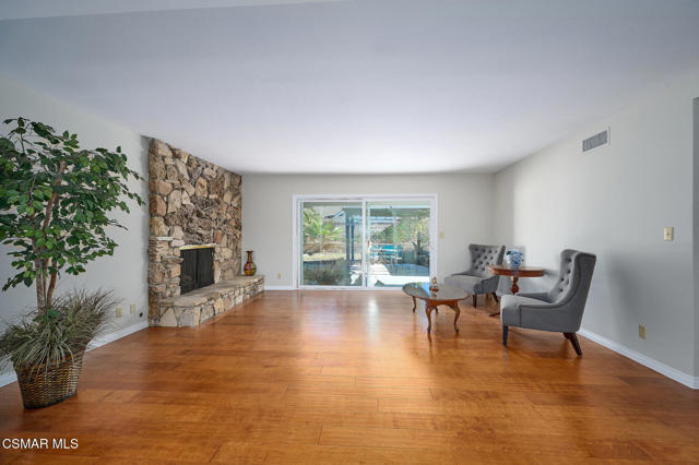 Image 7 of 46 For 1888 Rutgers Drive