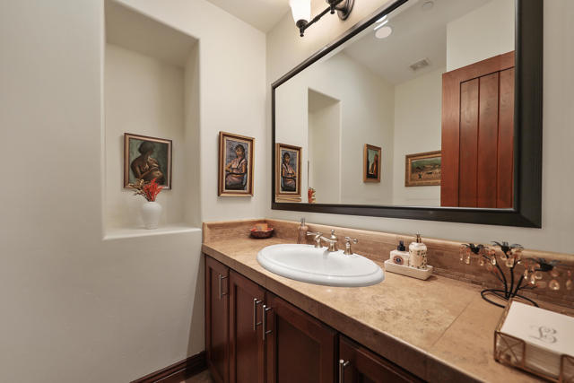 Image 38 of 50 For 80959 Rockberry Court