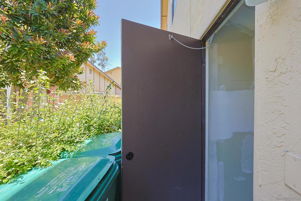 MLS #250032603SD image #34