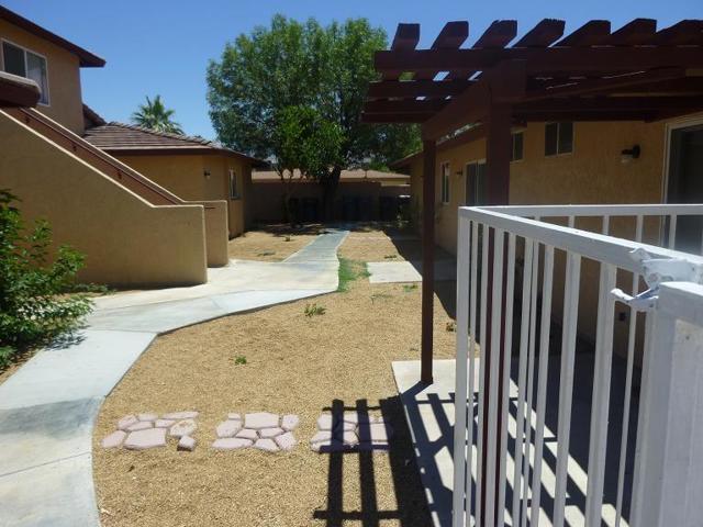 32550 Shifting Sands Trail, Cathedral City CA: https://media.crmls.org/mediaz/12743bf6-8ba7-4adf-8482-a5d23f08b0e2.jpg
