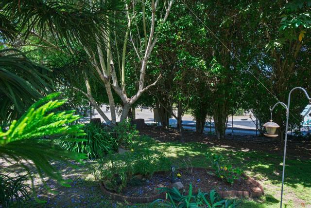 620 Sunset Drive, Vista CA: https://media.crmls.org/mediaz/12753436-f55e-4289-a0e6-630662e0f968.jpg