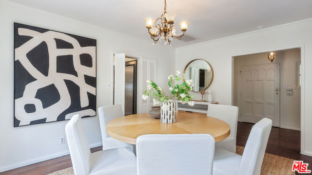 Image 14 of 72 For 10686 Somma Way
