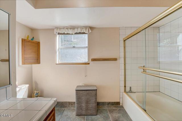 Detail Gallery Image 16 of 41 For 4558 Jessica Dr, Los Angeles,  CA 90065 - 3 Beds | 2/1 Baths