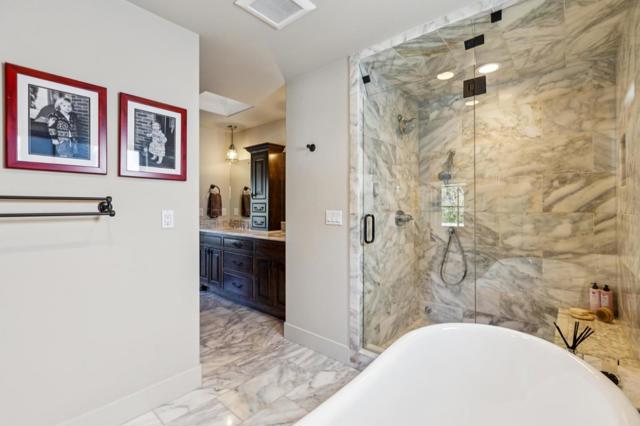 20 Mariposa Avenue, Los Gatos CA: https://media.crmls.org/mediaz/12779cbf-c010-4ded-8698-fa32bcd8b819.jpg
