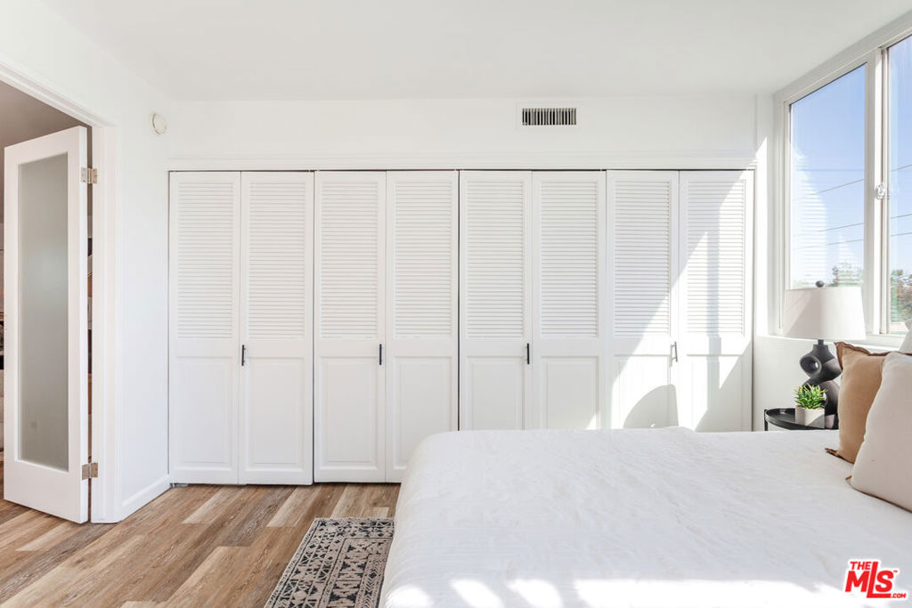 MLS #25621985 image #23