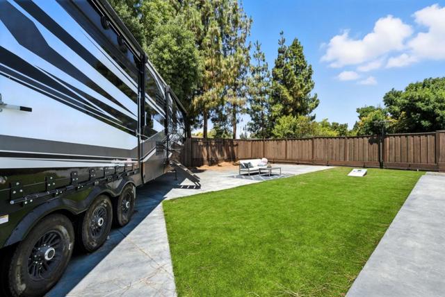 1579 West Street, Concord CA: https://media.crmls.org/mediaz/12799206-f2dc-4a38-beb6-78c1cc12ec5a.jpg