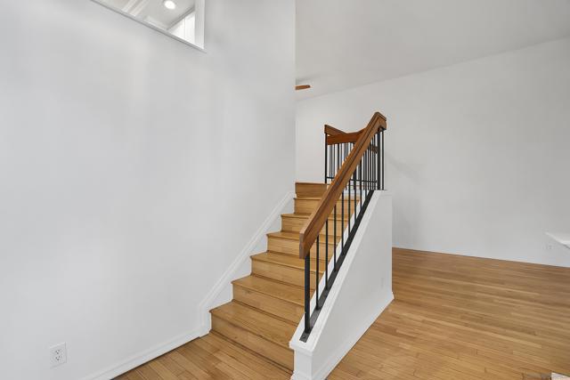 3003 Old Bridgeport, San Diego CA: https://media.crmls.org/mediaz/127cb370-f268-4a9e-98dd-5cd49fed4a0a.jpg