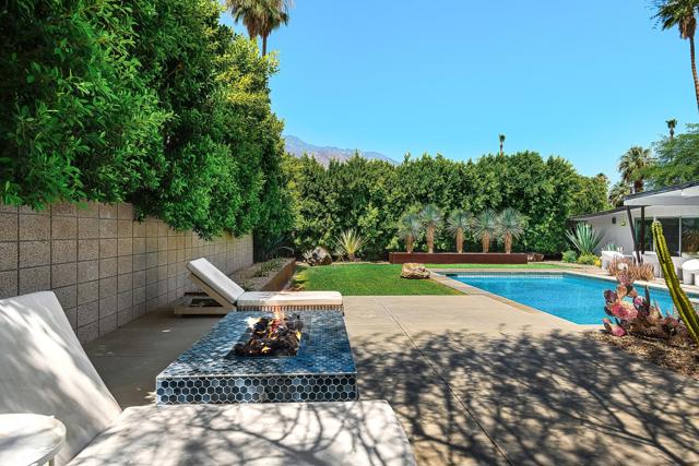 2639 E Livmor Avenue, Palm Springs, CA 92262