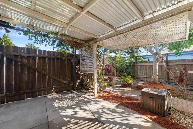 Detail Gallery Image 38 of 42 For 2736 Deerpark Dr, San Diego,  CA 92110 - 3 Beds | 2 Baths