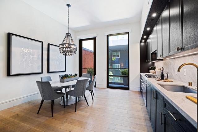 288 Pacific Avenue, San Francisco CA: https://media.crmls.org/mediaz/127f8569-4774-4993-add4-5935d41a6117.jpg