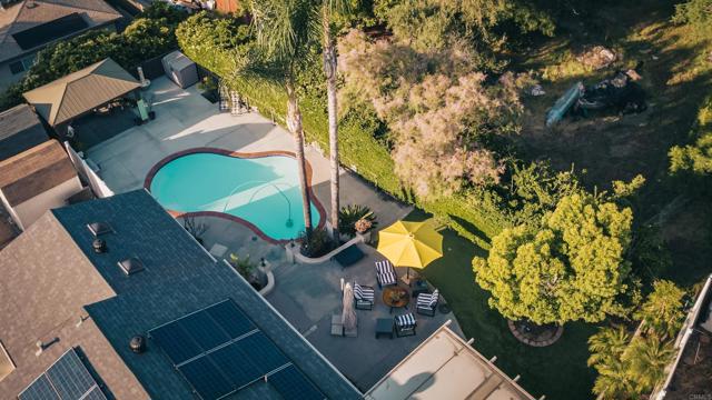 8635 La Butte Lane, Santee CA: https://media.crmls.org/mediaz/127fa48b-673c-42b5-a8dc-4d507da8030b.jpg